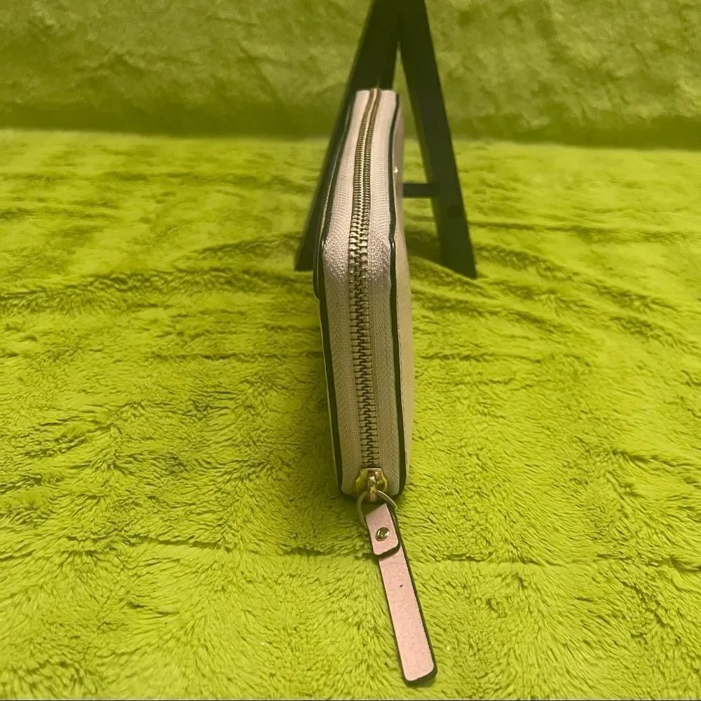 Kate Spade New York Wallet
